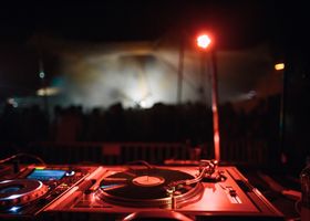 The Undercurrent Presents: Deep Cut