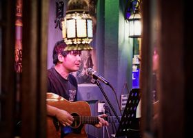 Paper Kite Open Mic: Acoustic Hour