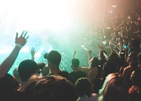 Warehouse Sessions 042